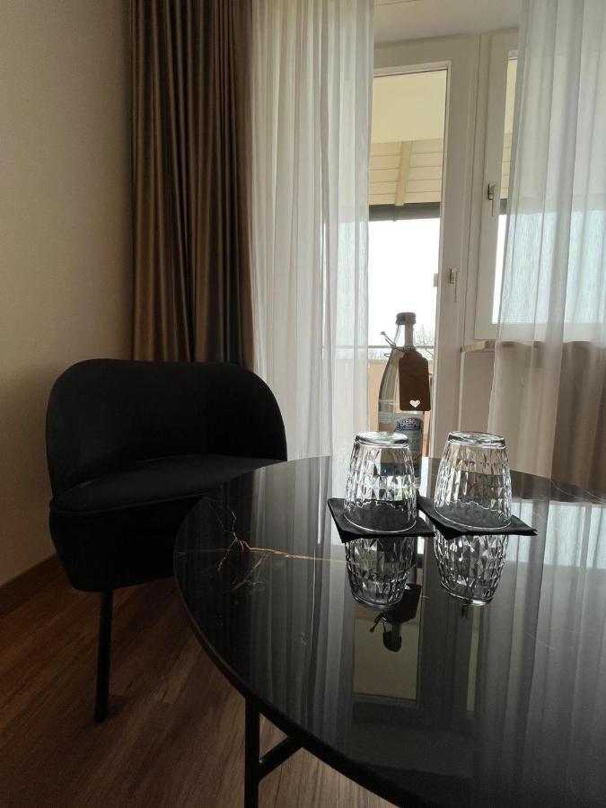 Hotel Gaestehaus Zuern Wasserburg Bagian luar foto